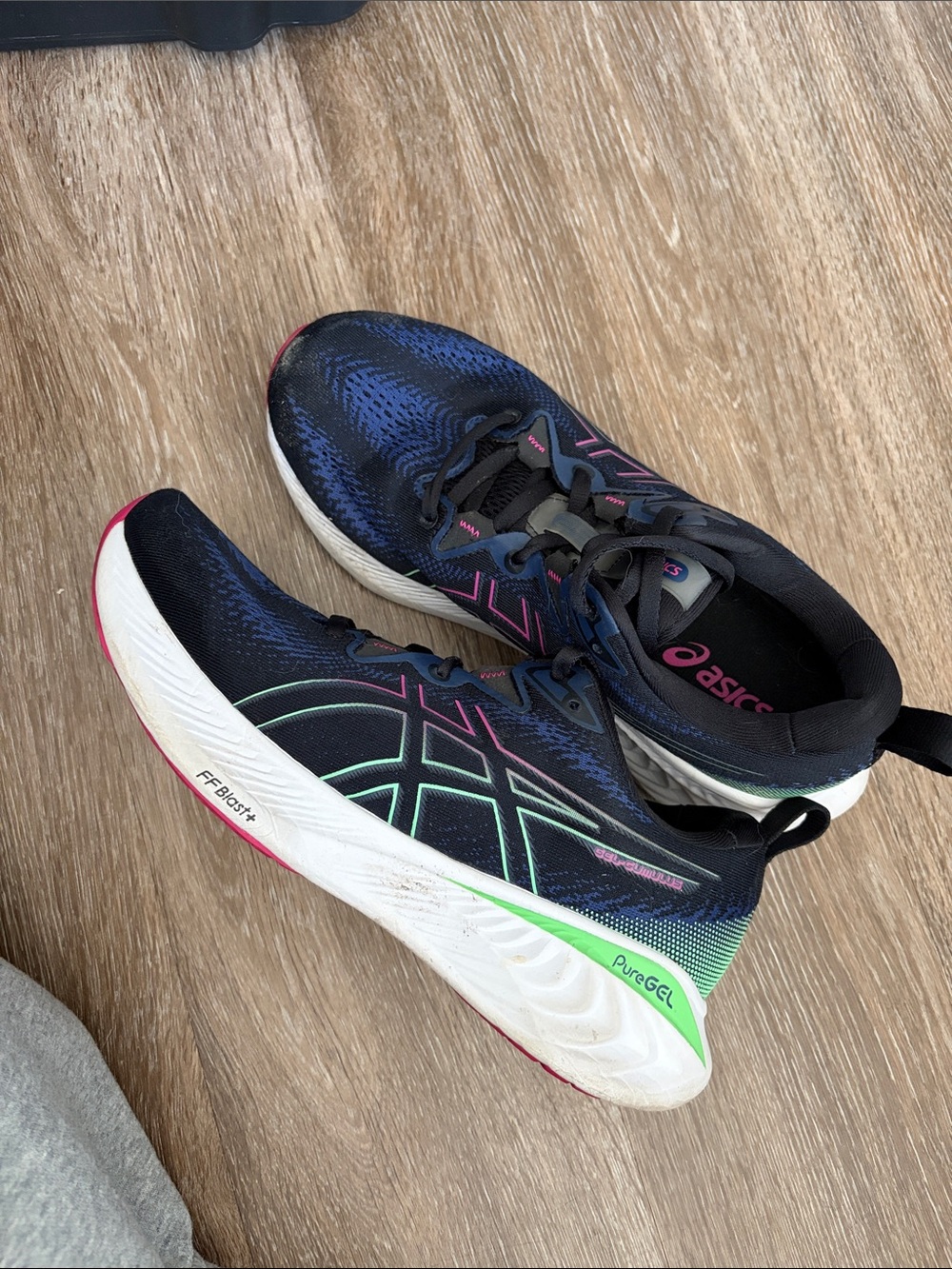 ASICS Women's Gel-Cumulus 25 Navy Running Shoes with Pink & Green Highlights